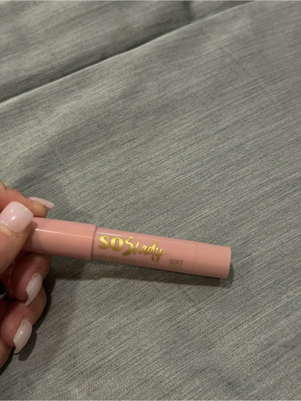Eyeshadow stick in Dusty Pink
